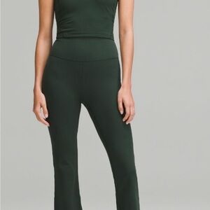 High-Waisted Flare Active Pants - Dark Green